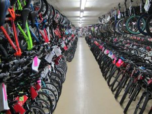 Cal's Cycle Showroom Isle